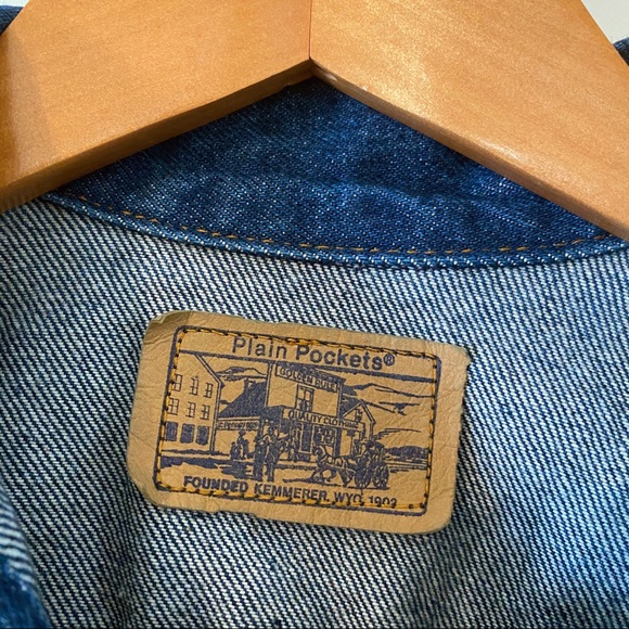 Vintage Plain Pocket Embellished Denim Jacket - Picture 4 of 9